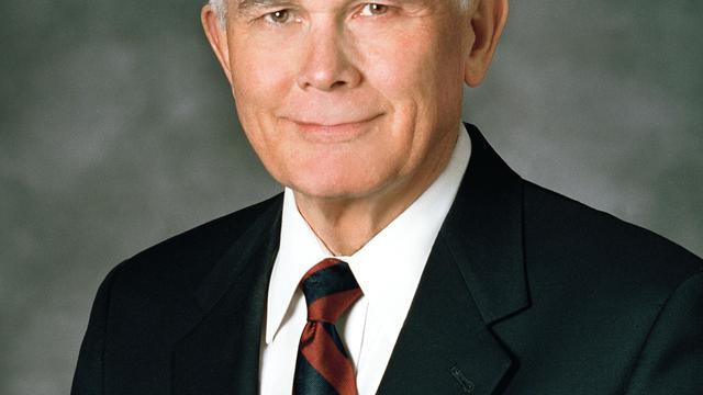 Dallin-H-Oaks